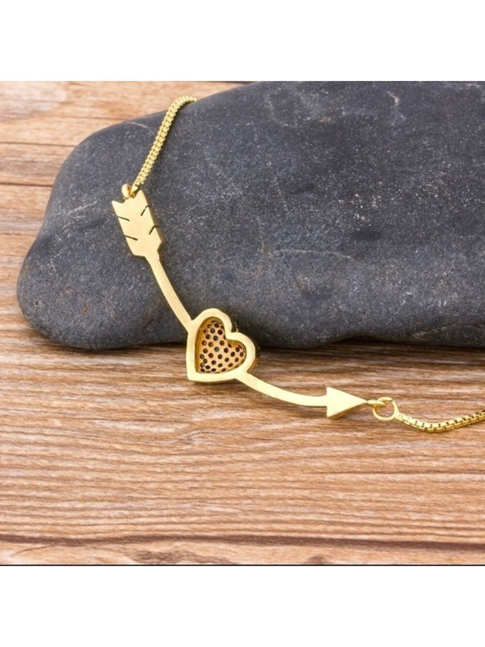 New Gold Cupid’s Arrow Love Necklace - Picture 2 of 3